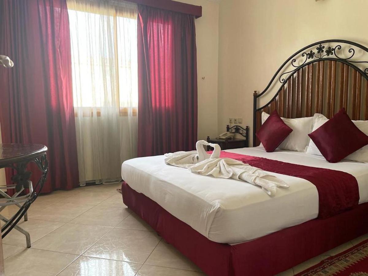 Perla Hotel Fes Exterior photo