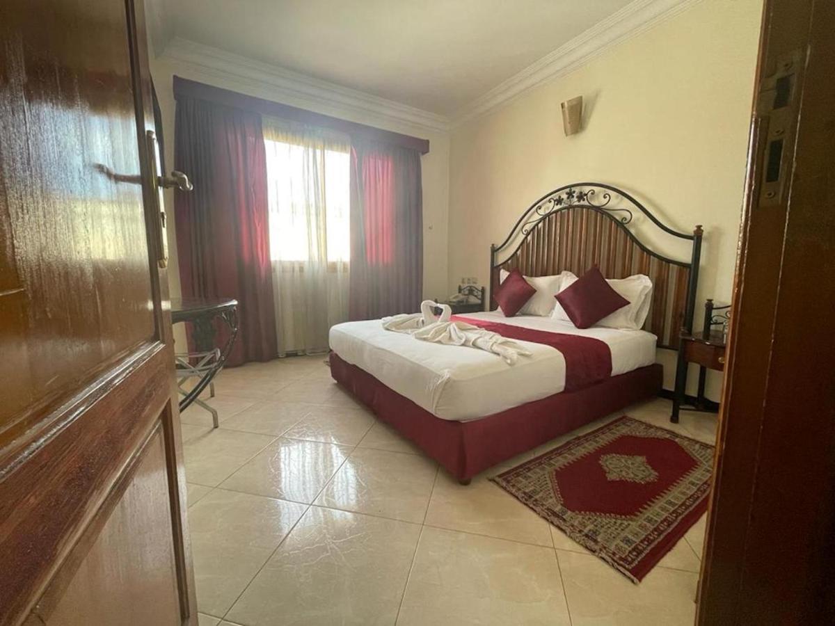 Perla Hotel Fes Exterior photo